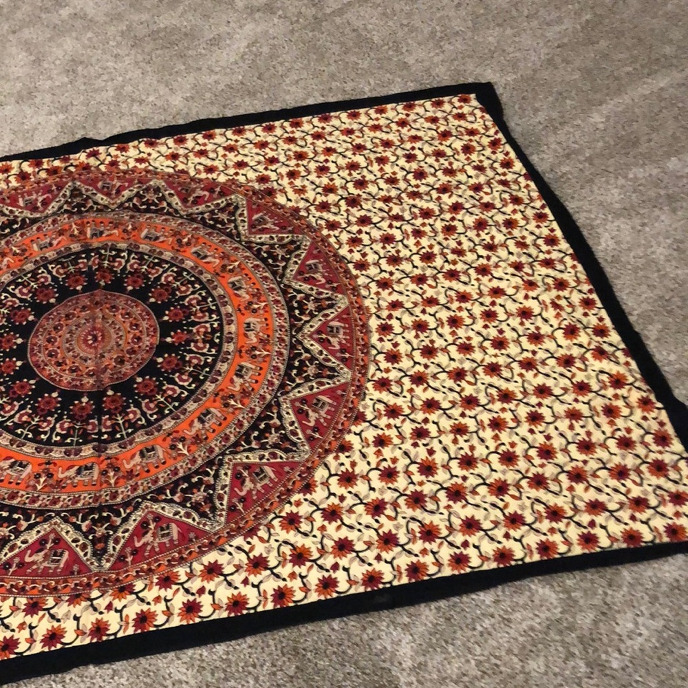 Beautiful Tapestry - Picture 4 of 4